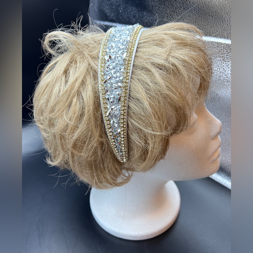 Jewel Encrusted White Headband - Silver Pebble - NWOT